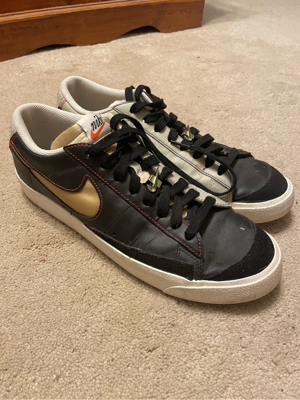 Nike Blazer Low 77 Black black Gold- Size 10 Men's